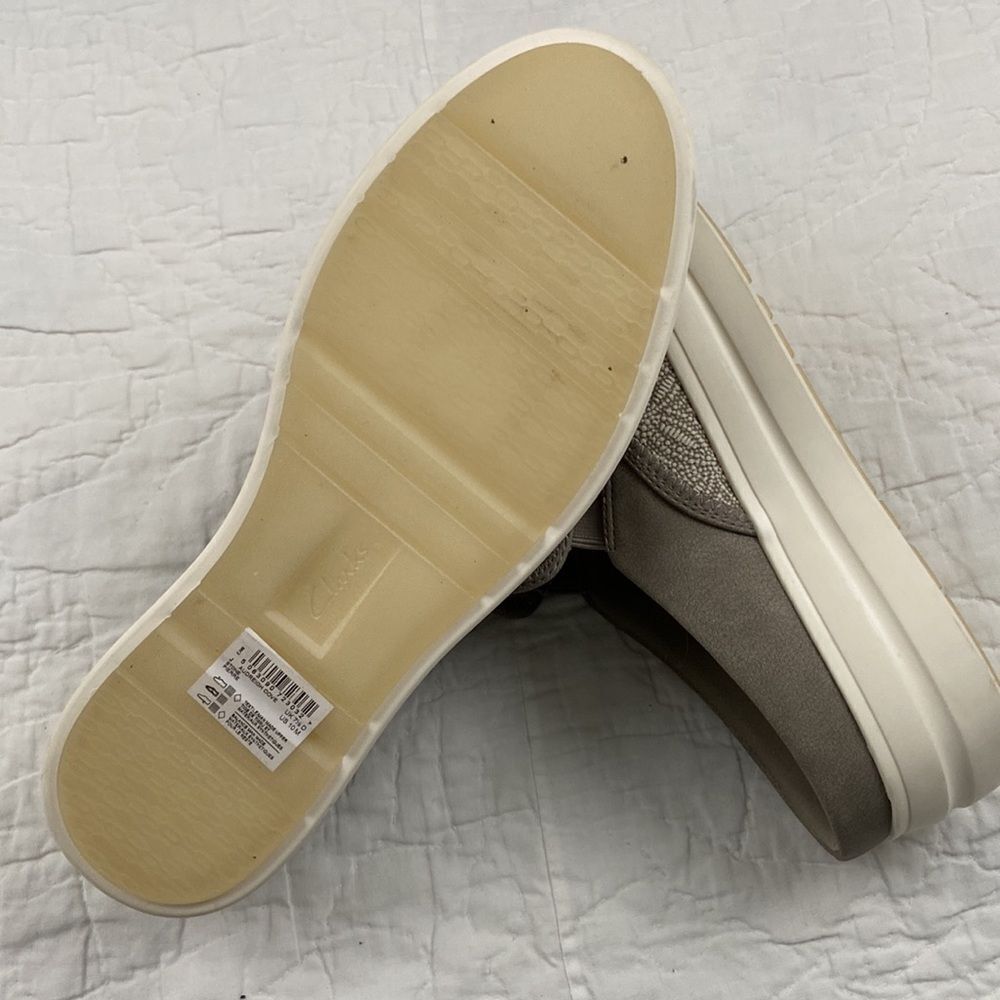 Clarks Cloudsteppers Slip-On Clog -Audreigh Cove - image 7